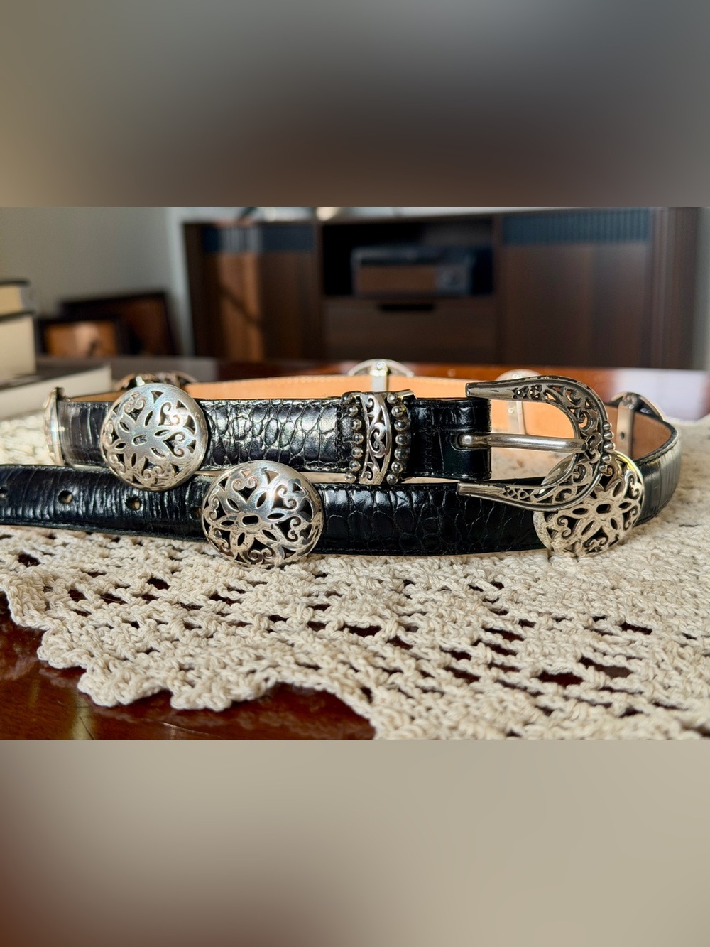 Vintage Brighton Black Croc Embossed Floral Concho Belt USA S